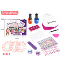 儿童美甲套装带电动烘干机 (2xAA.不包)（不含税 neto）